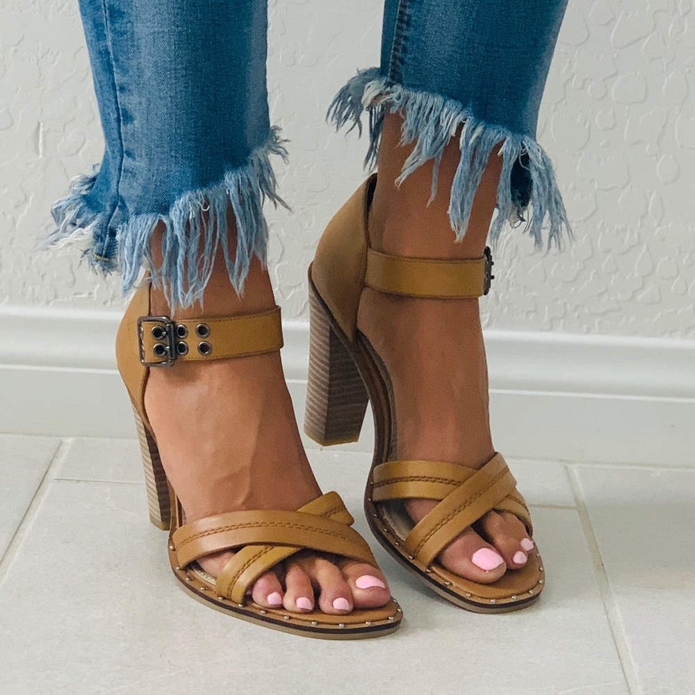 Tan Leather Mini Studs Block Heel Buckle Sandal - Picture 1 of 8